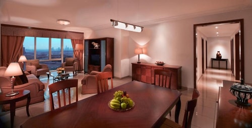 Two Bedroom Apartment Near fashion Club 12 Luxury Bookings