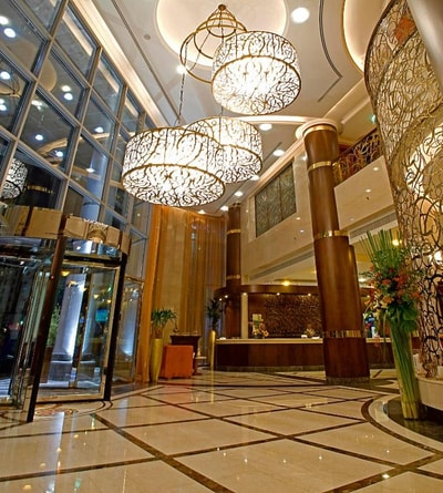 King Or Twin Guest Room Near Emirates SkyCargo 7 Luxury Bookings