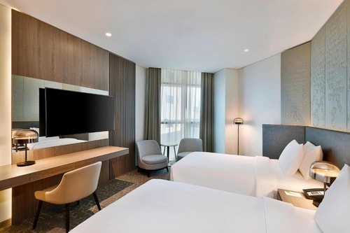 Standard King Or Twin Room Near Mall Of Emirates 1 Luxury Bookings