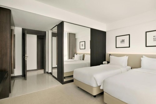 Three Bedroom Apartment Near Duja Tower Dubai 3 Luxury Bookings