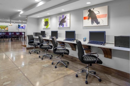 King Studio Suite Near City Hall Plaza Park DAL 10 Luxury Bookings