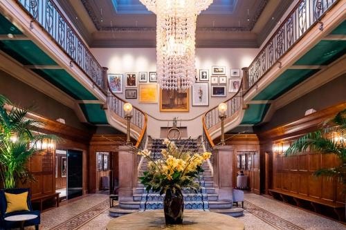 King Room Near London City Mission LON 6 Luxury Bookings