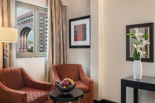Deluxe Room Near Ibn Battuta Mall 2 Luxury Bookings