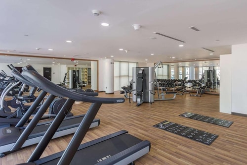 Superior Room With Balcony Near Choithrams Marina 16 Luxury Bookings