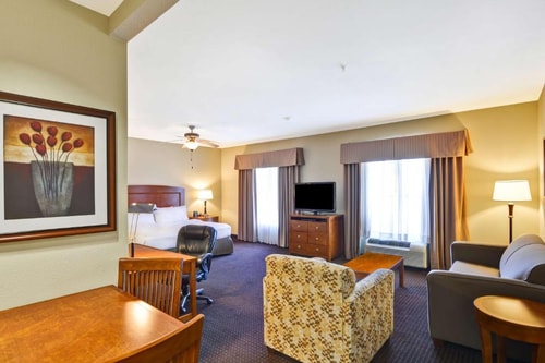 King Studio Suite Near George Bush Park HOU 1 Luxury Bookings