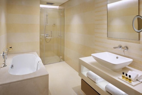 One Bedroom Apartment Near Health Metro Station 4 Luxury Bookings