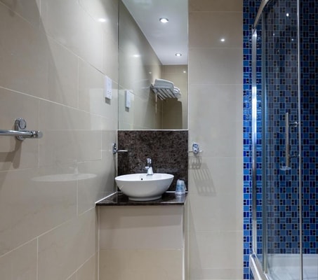 Double Or Twin Room Near Warwick Square LON 5 Luxury Bookings