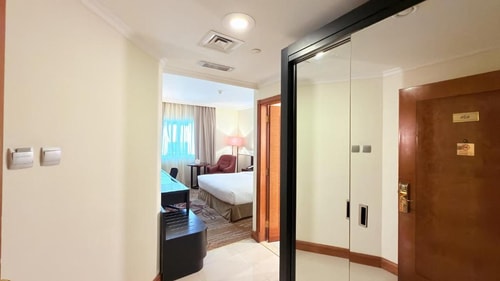 Executive King Or Twin Room Near Al Ghurrair Mall 7 Luxury Bookings