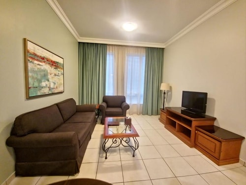 Classic One Bedroom Apartment Near Medeor Hospital 5 Luxury Bookings