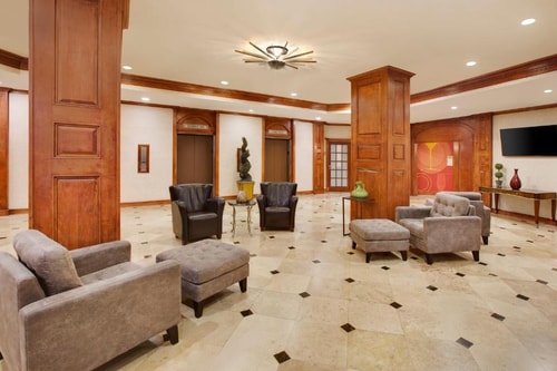 Standard King Room Near American Red Cross DAL 15 Luxury Bookings