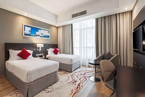 King or Twin Room Near Copper Kettle Restaurant 2 Luxury Bookings