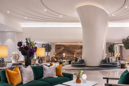 Deluxe King Room Near The Palace Site Office Dubai 5 Luxury Bookings