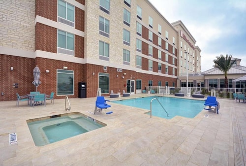 King Room Near William P. Hobby Airport HOU 6 Luxury Bookings