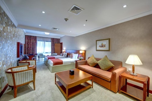 Deluxe King Or Twin Room Near Mall Of Emirates 2 Luxury Bookings