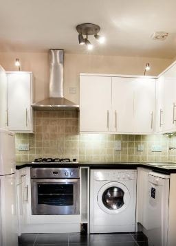 Two Bedroom Apartment Near Tantric Journey LON 16 Luxury Bookings