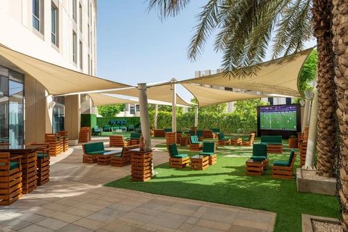 Guest King Or Twin Room Near Hazza Zayed Stadium 12 Luxury Bookings