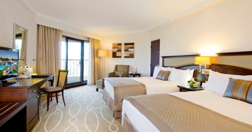 Hafeet Classic King Or Twin Room Near Saharia Club 1 Luxury Bookings