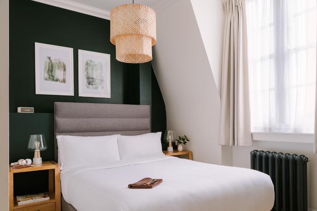 Double Room Near St Lukes Playground LON Luxury Bookings