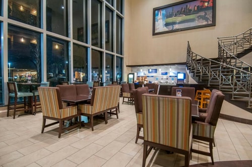 Standard Room Near Cranbrook Center HOU 9 Luxury Bookings