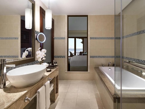 Deluxe King Room Palm Sea View In Palm Jumeirah 5 Luxury Bookings