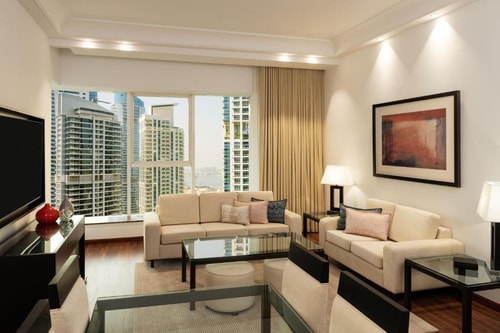 Luxury Three Bedroom Suite In Dubai Marina Walk 2 Luxury Bookings