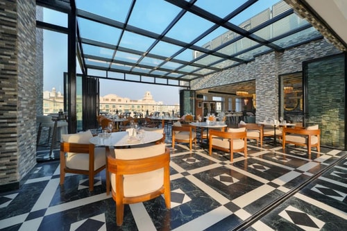 One Bedroom Suite City View At Palm Jumeirah 11 Luxury Bookings