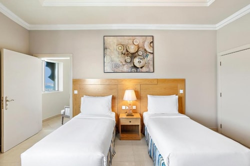 2 Bedroom Apartment Near SeaWake Watersport RAS 3 Luxury Bookings