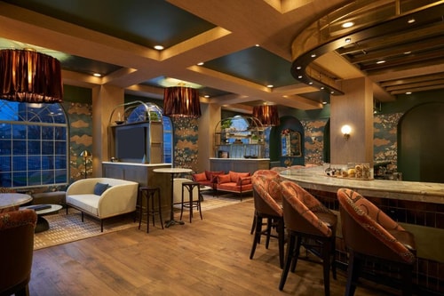 Standard Room Near Aroma 360 Houston Galleria HOU 11 Luxury Bookings
