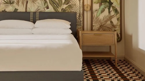 King Room Near Santa Monica High School LA 1 Luxury Bookings