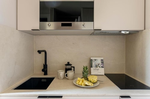Cozy Studio Near Altab Ali Park LON 6 Luxury Bookings