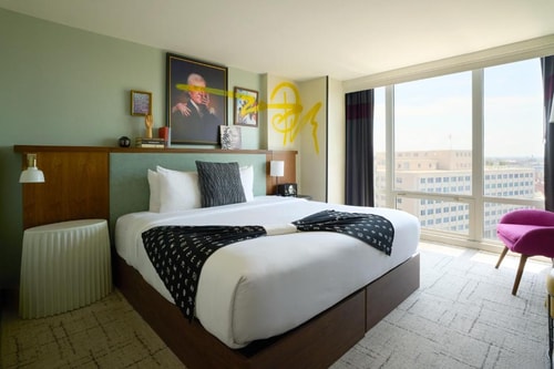 Deluxe King Or Twin Room Near Consulate Poland WDC Luxury Bookings