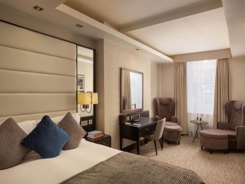 Deluxe Double or Twin Room Near Linklaters LON 1 Luxury Bookings