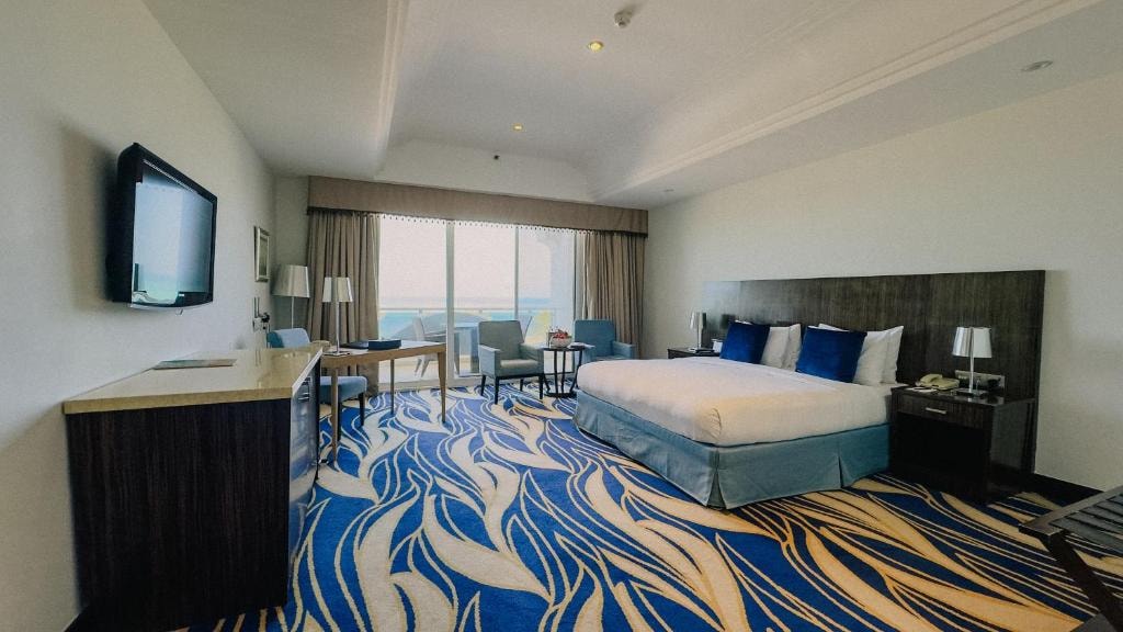 Superior Room Near To Abu Dhabi Pearls Luxury Bookings