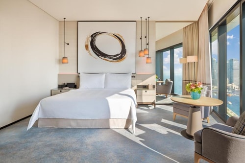 Deluxe Marina City View Room Near The Qix Club Luxury Bookings