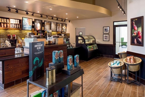 King Room Near Lakewood Church HOU 9 Luxury Bookings