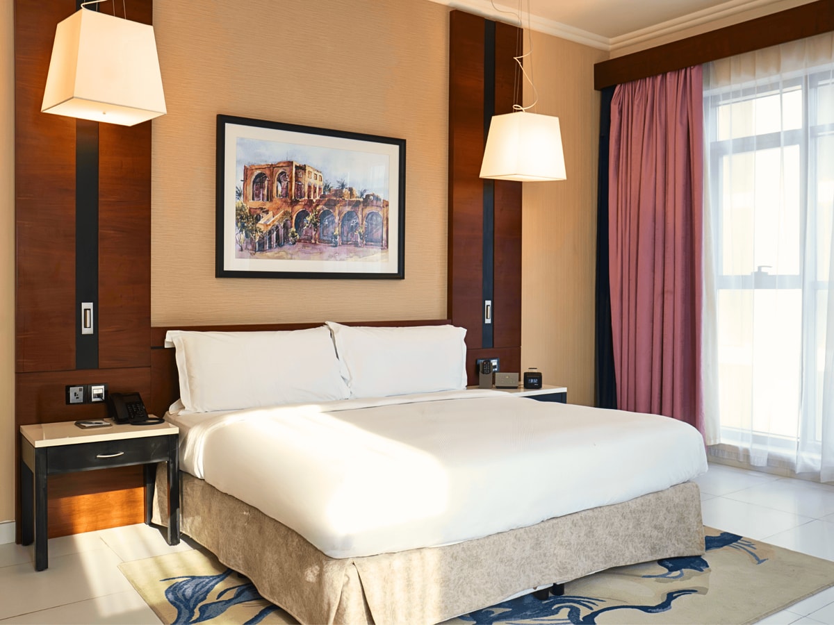 Deluxe King Or Twin Room Near To Mashreq Metro Luxury Bookings