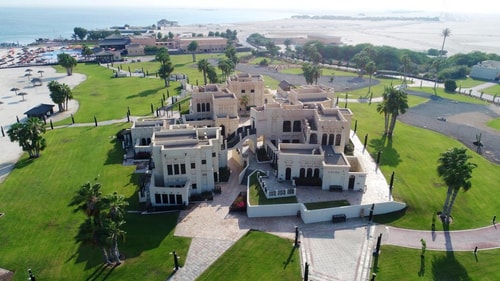 One Bedroom Near Al Maya Staff Accommodation 21 Luxury Bookings