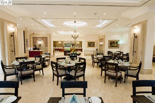 Classic King Or Twin Room Near Park Multaqa Al Ain 8 Luxury Bookings
