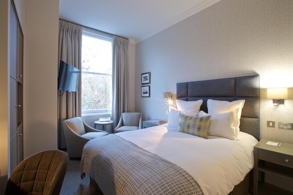 Double Room Near Kensington Park School LON Luxury Bookings