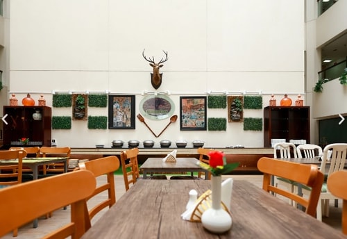 Deluxe King Or Twin Room Near By Deira Clocktower 11 Luxury Bookings