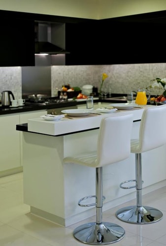 Two Bedroom Suite Near Dubai Ice Rink 4 Luxury Bookings