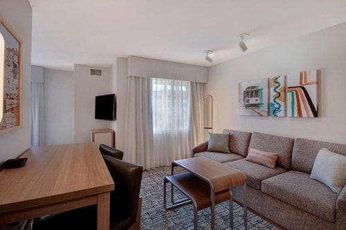Queen Studio Suite Near Kezar Life Sciences SAN 2 Luxury Bookings