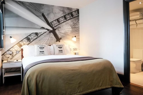 Double Or Twin Room Near Capital Tower LON 1 Luxury Bookings