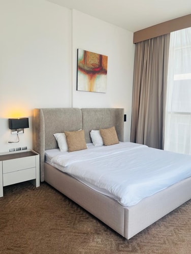 One Bedroom Apartment Near Al Zafranah Park 1 Luxury Bookings