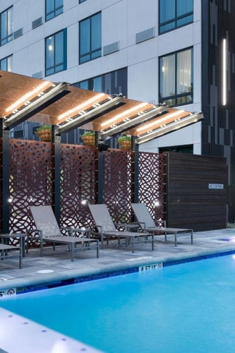 King Room Near Bayou Greenways Park HOU 13 Luxury Bookings