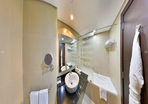 Standard King Room Near Indigo Hotel Business Bay 3 Luxury Bookings