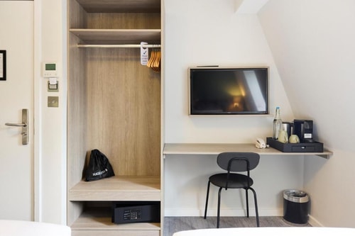 Double or Twin Room Near Dance Art Studios LON 2 Luxury Bookings