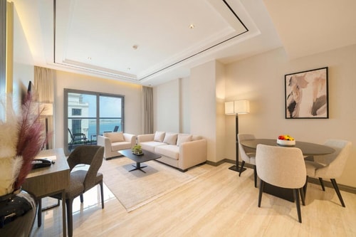 Two Bedroom Suite Sea View At The Palm Jumeirah 6 Luxury Bookings