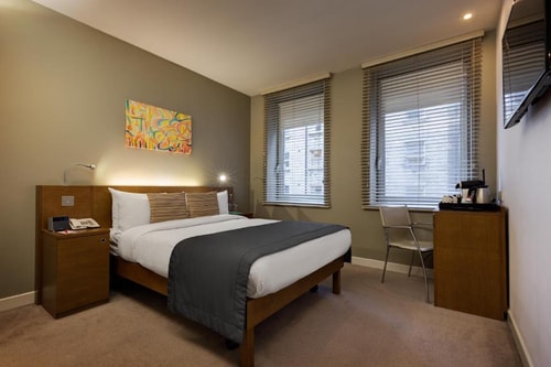 Double Room Near Tavistock Square Gardens LON 2 Luxury Bookings