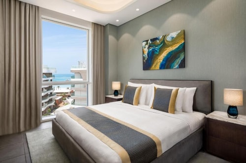 2 Bedroom Apartment Sea View Near Al Nahyan Mosque Luxury Bookings